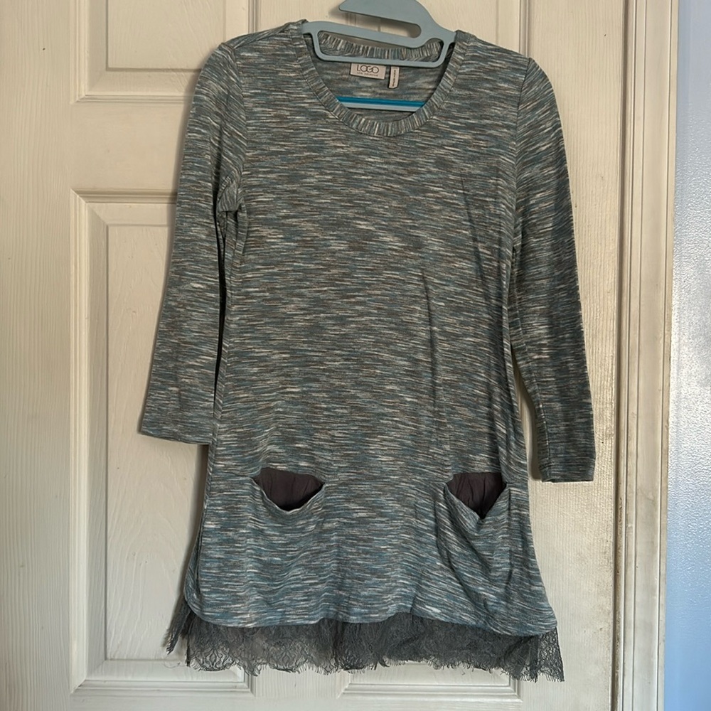 LOGO by Lori Goldstein size XXS 3/4 sleeve lace trim top